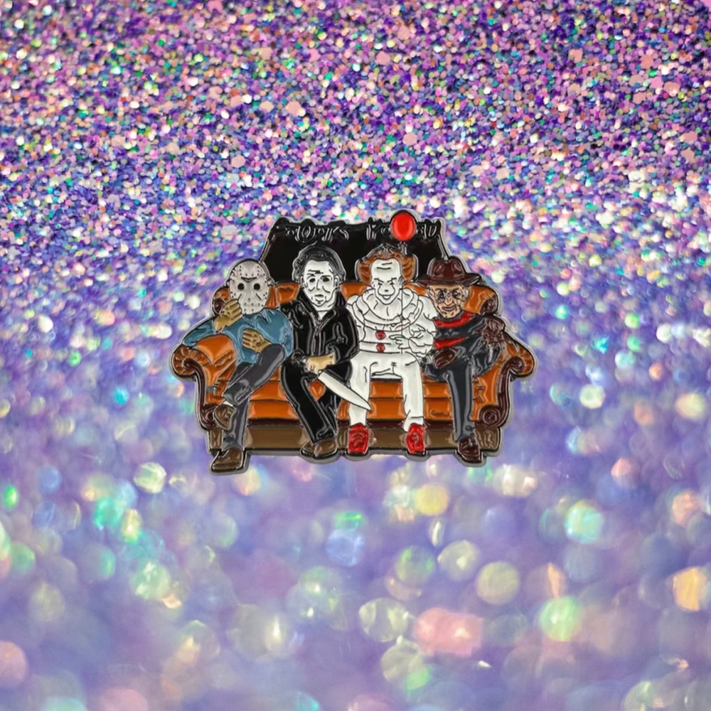 HORROR MOVIE KILLERS ON COUCH PIN